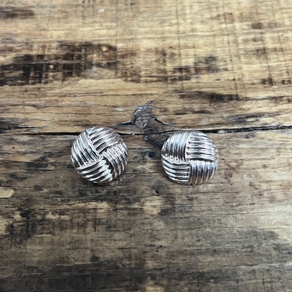 Pink & Rose Gold Earrings with detachable tassel - Picture 3 of 3